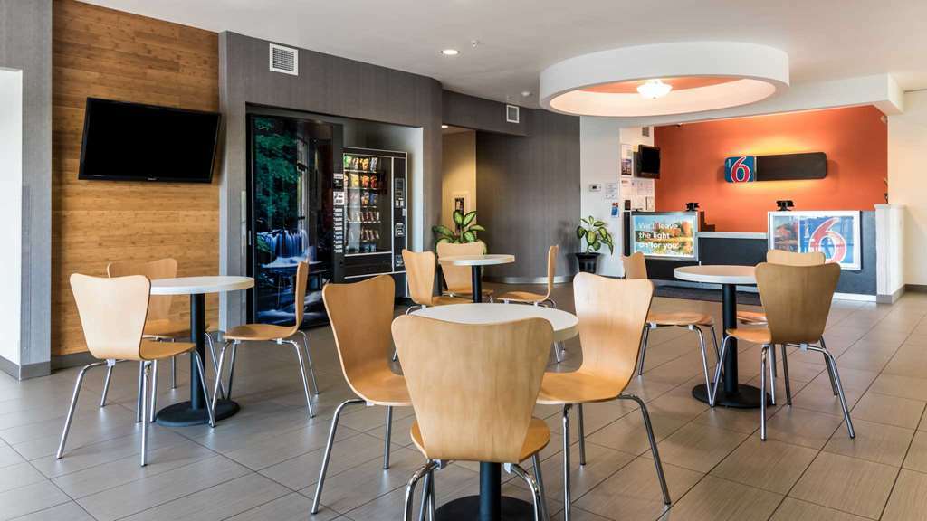 Motel 6 Wilkes Barre Arena Restaurant foto